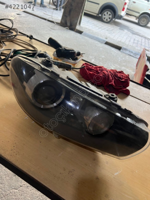 Volksvagen Scirocco çıkma ön sağ far