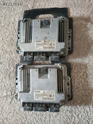 Citroen C4 çıkma motor beyni 9661773380