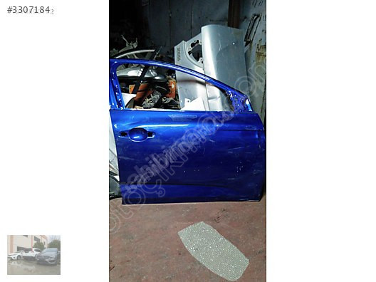 RENAULT MEGANE SAĞ ÖN KAPI ÜNALLAR OTO YEDEK PARÇA