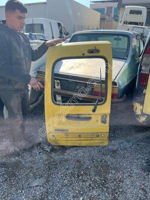 Renault Kangoo bagaj kapağı