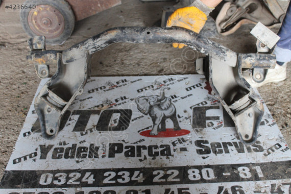 MİTSUBİSHİ L300 ŞASE TRAVERSİ