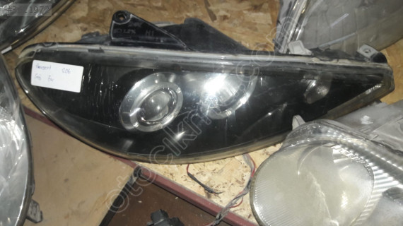 Peugeot 206 sağ far