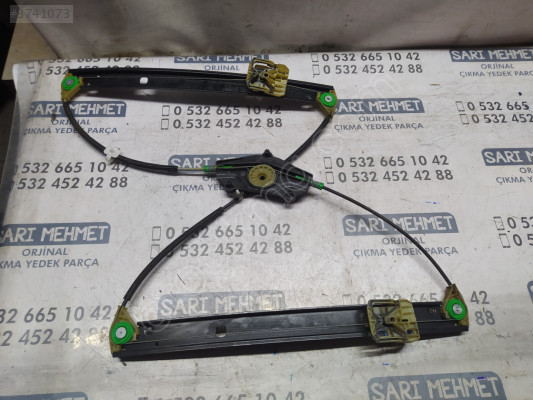 ÇIKMA AUDİ A4 SOL ÖN CAM KRİKOSU K-814