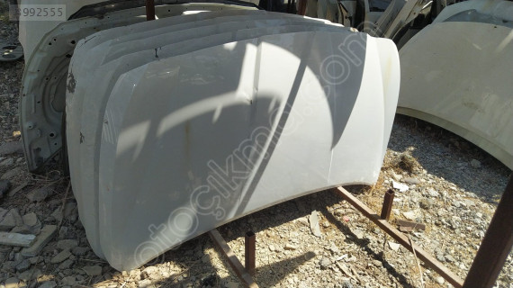 Hyundai i20 model 2021 ön motor kaputu