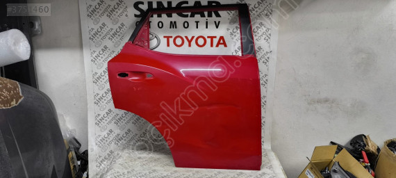 SSANGYONG TİVOLİ SAĞ ARKA KAPI ÇIKMA ORJİNAL