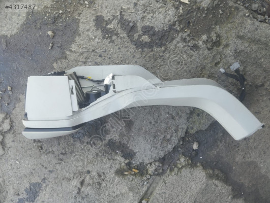 VOLVO V40 KONSOL SÖKME ORJİNAL