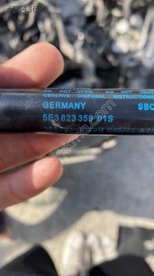 5E3823359 skoda octavia 2021 kaput amortisörü