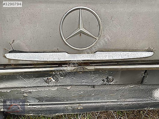 MERCEDES W115 ORJİNAL BAGAJ TUTAMAĞI