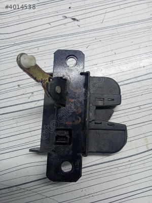 VOLKSWAGEN Golf Bagaj Kilidi 1J6827505B