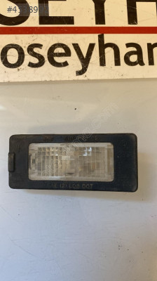 5N0943021B Skoda Octavia 2018 plaka lambası