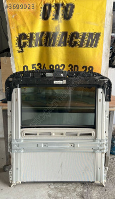 C Serisi W205 Mercedes Komple Sunroof Parçası