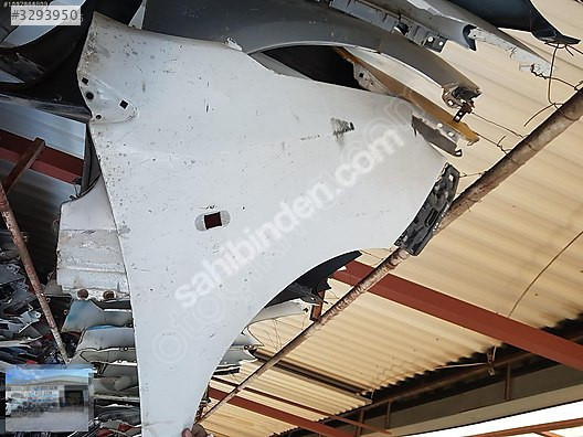 OTO CEMDEN ÇIKMA DACİA DOKKER SAĞ ÖN ÇAMURLUK