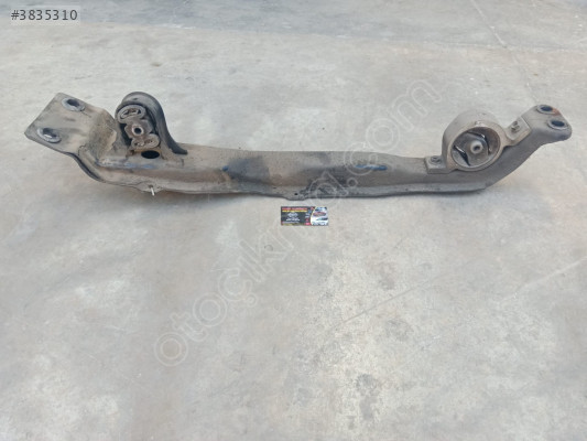 Nissan Primera P11 Hatasız Motor Alt Traversi 1997-2000 Model