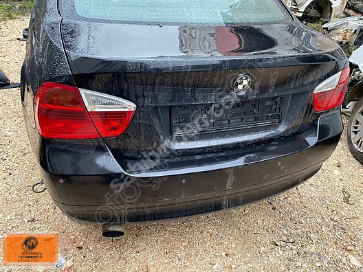 BMW E90 ARKA TAMPON DEMİRİ ORJINAL ÇIKMA 