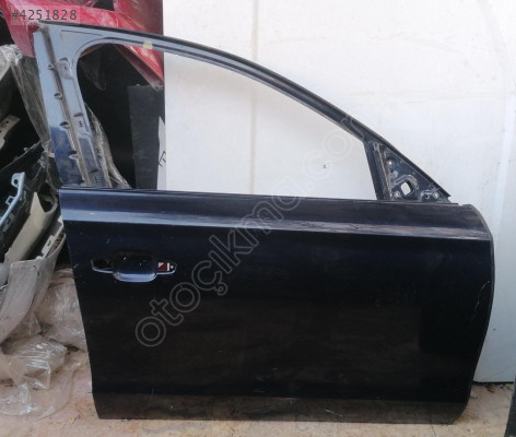 Audi A8 sağ ön kapı önkapı  Orjinal Oto Çıkma