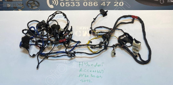 HYUNDAI ACCENT BLUE ARKAYA GİDEN TESİSAT
