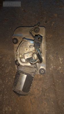 Proton arena ön cam silgec motoru