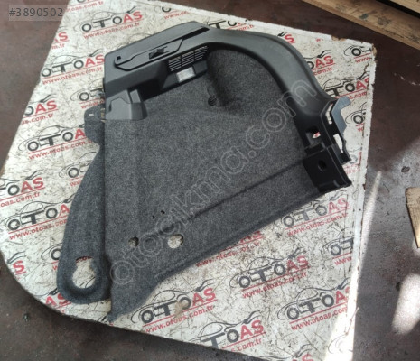 VOLKSWAGEN POLO BAGAJ İÇ DÖŞEMESİ 2G6867427G-2G6867428G