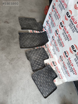 FİAT LİNEA 1.3 E5 PASPAS TAKIMI HATASIZ ORJİNAL ÇIKMA