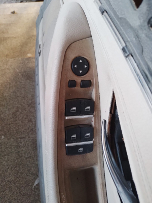 BMW F10 KAPICAM VE KİLİT KONTROL ÜNİTESİ