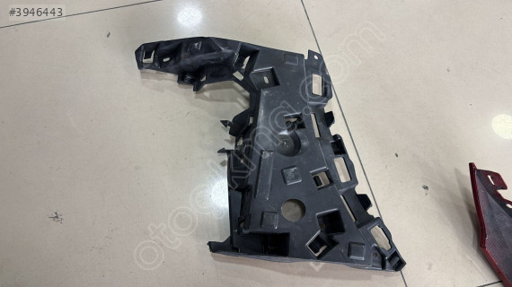 PEUGEOT 408 ÖN TAMPON SAĞ İÇ BRAKET 9838465580