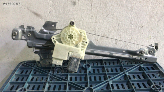 PEUGEOT 3008 SAĞ ÖN CAM MEKANİZMASI ÇIKMA ORJİNAL YEDEK PARÇA