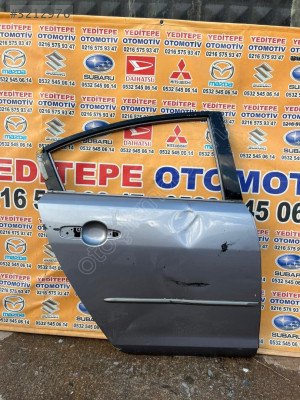 mazda 3 sağ arka kapı