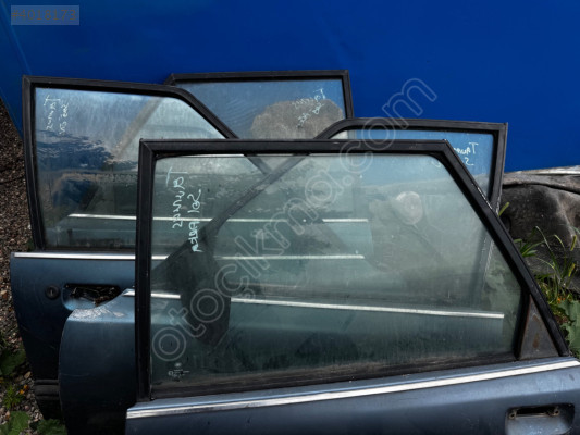 Ford Taunus Kapı Camı Adet