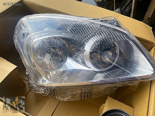 NİSSAN QASHQAI 2007-2010 MODEL SAĞ FAR