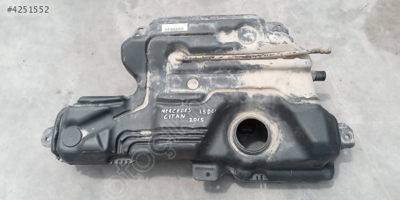 mercedes citan 2014 1.5 çıkma orjinal yakıt deposu (son fiyat)