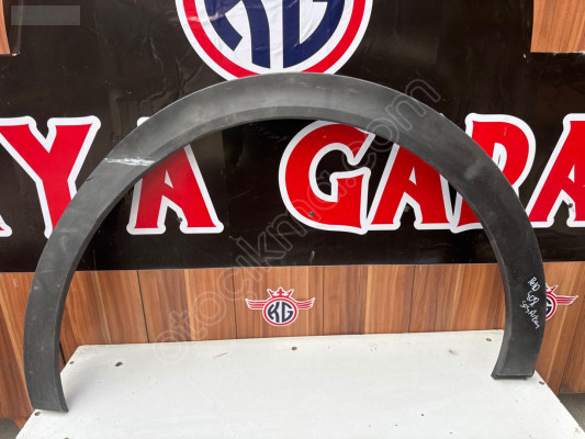 Peugeot 408 sağ arka Çamurluk dodik