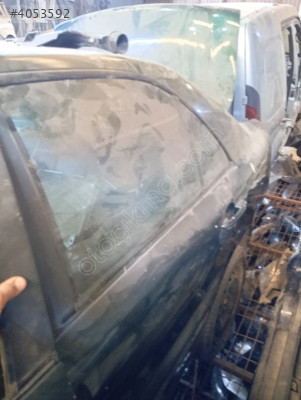 fiat marea sol arka kapı