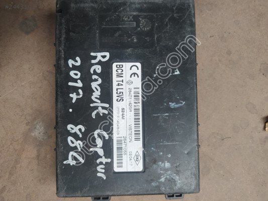 Renault Captur 2017 284B11429R---