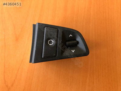 HYUNDAİ ACCENT DİREKSİYON DÜĞMESİ ORJİNAL