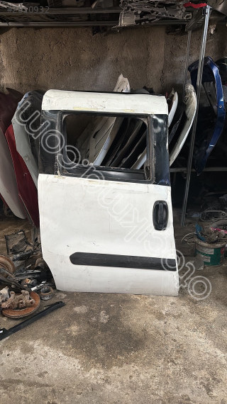 FİAT DOBLO 4 SAĞ SÜRGÜLÜ KAPI KAYAR CAM ORJ ÇIKMA