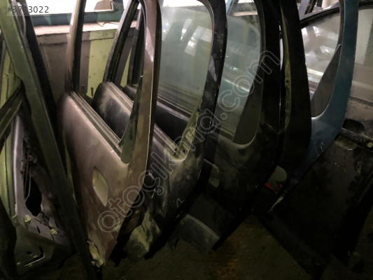 Toyota Corolla Honda Civic çıkma kapılar