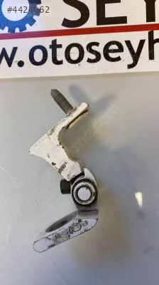 8V0833403E audi A3 sportback 2015 sol arka kapı üst menteşesi