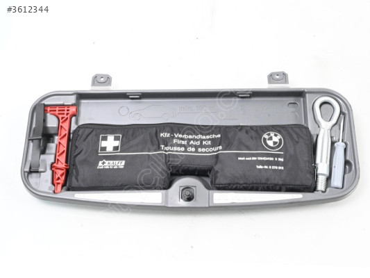 BMW F01 F02 F10 Orijinal İlk Yardım Çantası Çeki Demiri Kutusu