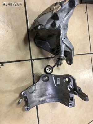 AUDİ A6 MOTOR KULAĞI 3.0
