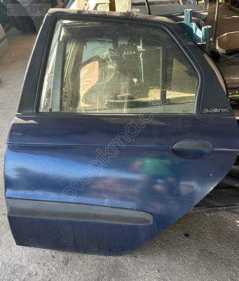 RENAULT SCENİC SOL ARKA KAPI