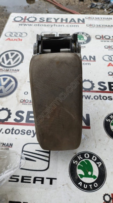 8P0864207F audi A3 sportback 2010 kol dayama kolçak
