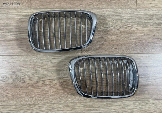 E39 ÖN PANJUR SET KROMLU 1996 1997 1998 2003 SIFIR 51138159315