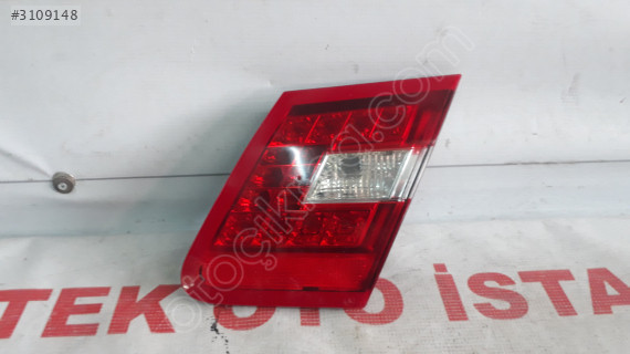 Mercedes E 212 STOP SAĞ BAGAJ A2128203264