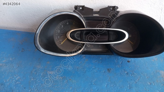 Renault Clio 4 dizel gösterge paneli
