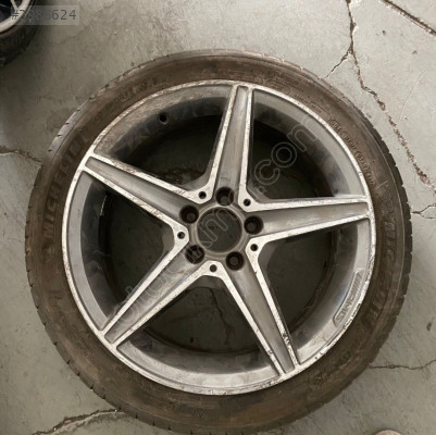 1 Adet Mercedes AMG Jant Lastikj