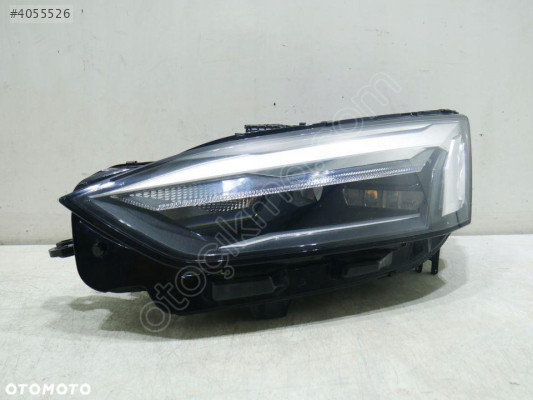 AUDI A5 2017 2022 ÇIKMA  SOL FAR 8W6941011