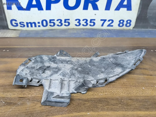 MAZDA 3 SAĞ SİS ÇERÇEVESİ