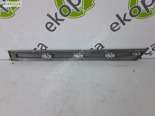 MERCEDES C 2000 2007 W203 SAĞ ARKA KAPI ÇITASI A2036905262