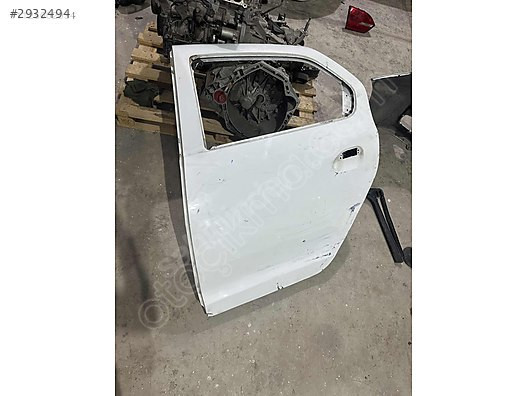 Renault symbol sol arka kapı