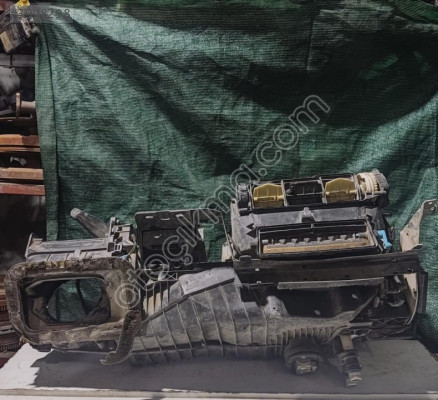 VOLKSWAGEN CADDY 2006-11 KALORİFER KAZANI 1K1820308B